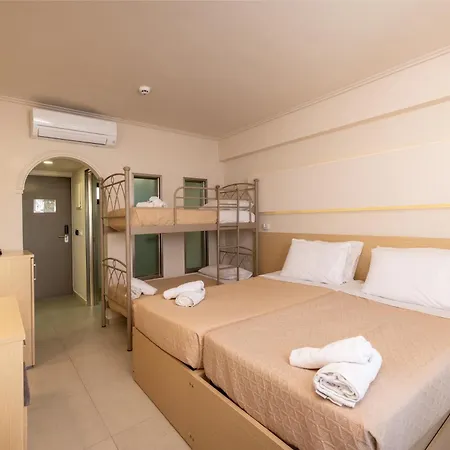 Roseland Hotel 3*